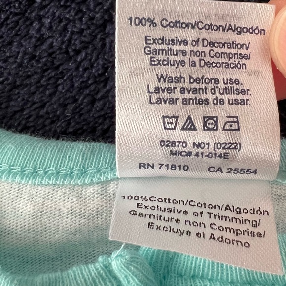 Unused Newborn Onesies and Glass Bottles - Picture 5 of 14